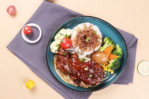 加盟一个扒饭品牌需要多少* 加盟一个扒饭品牌需要多少*