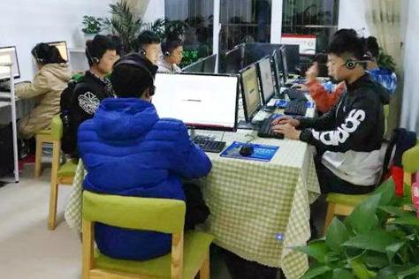現在在線英語教育前景如何 投資好愛美 現在在線英語教育前景如何 投資好愛美