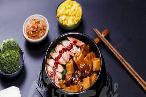想在重庆开一家快餐店 加盟什么品牌比较好 想在重庆开一家快餐店 加盟什么品牌比较好