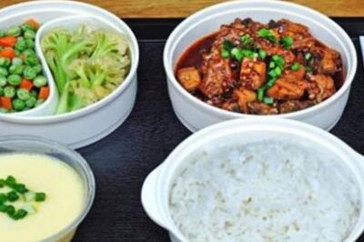 雞**快餐 雞**快餐