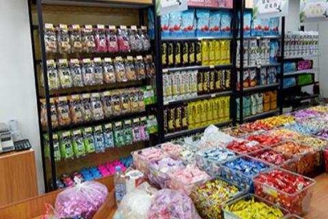 只有几万元可以开一家零食店吗 只有几万元可以开一家零食店吗