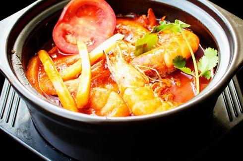 如今經營一家餐飲店 選擇美腩子燒汁蝦米飯 如今經營一家餐飲店 選擇美腩子燒汁蝦米飯