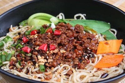 开一家老城街重庆小面总投资大概要多少* 开一家老城街重庆小面总投资大概要多少*