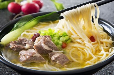 开一家老城街重庆小面总投资大概要多少* 开一家老城街重庆小面总投资大概要多少*