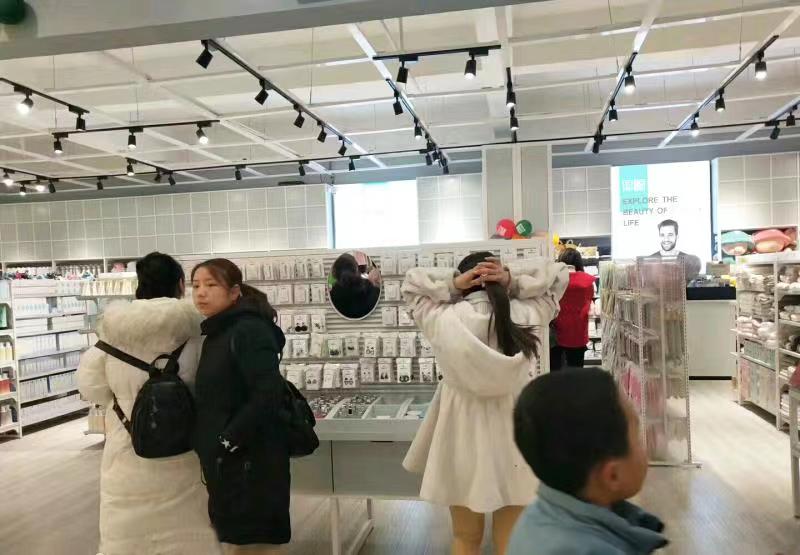 百货加盟品牌有哪些 选择哪家可靠 百货加盟品牌有哪些 选择哪家可靠