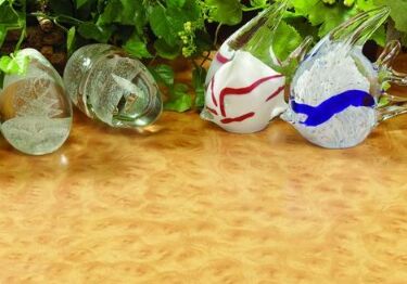 如何经营好一家礼品店 拉丝水晶工艺品产品销