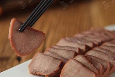 小县城开一家卤三国卤味小吃有生意吗 小县城开一家卤三国卤味小吃有生意吗