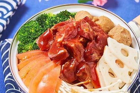 开一家焖锅店要多少 开一家焖锅店要多少