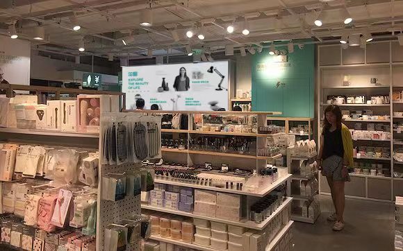 开时尚百货店需要多少* 加盟芊荟**时尚百货怎么样 开时尚百货店需要多少* 加盟芊荟**时尚百货怎么样