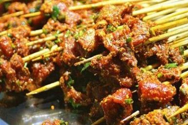 开李记串串香店到底要多少费用 效益真那么好 开李记串串香店到底要多少费用 效益真那么好