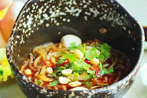 开麻辣烫店成本要多少 麻辣烫加盟好不好 开麻辣烫店成本要多少 麻辣烫加盟好不好