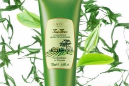 开个化妆店要多少* 嘉柏俪香薰化妆品几万元投资即可 开个化妆店要多少* 嘉柏俪香薰化妆品几万元投资即可