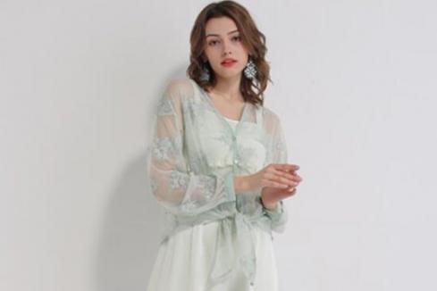品牌潮流女裝服裝連鎖店招商代理加盟要多少錢 品牌潮流女裝服裝連鎖店招商代理加盟要多少錢
