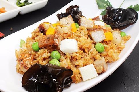 外卖快餐店加盟哪家好 爱尚焖小猪 外卖快餐店加盟哪家好 爱尚焖小猪