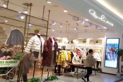 **女装加盟怎么选择品牌 **女装加盟怎么选择品牌