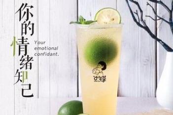 在地下商场里卖什么火 小气茶茶饮客源多吗 在地下商场里卖什么火 小气茶茶饮客源多吗