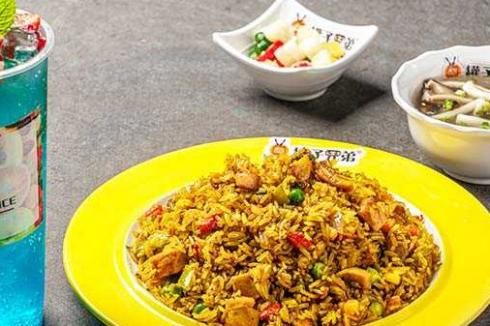 特色炒饭加盟店投资需要多少* 特色炒饭加盟店投资需要多少*