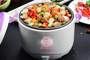 愛尚燜小豬烤肉燜飯 愛尚燜小豬烤肉燜飯