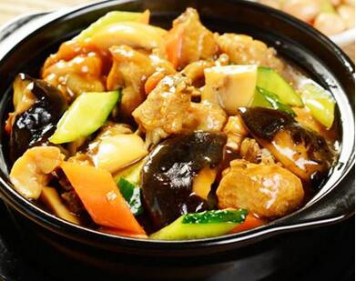 巧仙婆砂锅焖鱼饭快餐加盟要求是什么